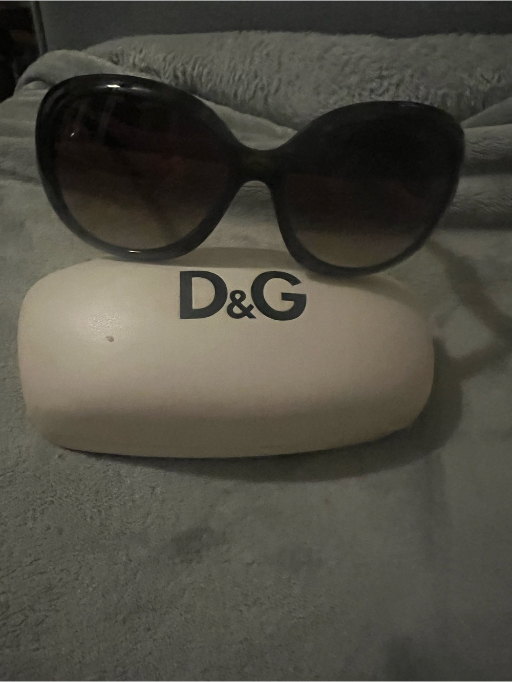 D&G Women's Oversized Black Sunglasses with Gradient Brown Lenses